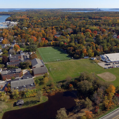 North Yarmouth Academy<br>노스 야머스 아카데미