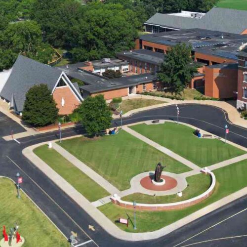 Chaminade College Prep School<br>샤미나드 칼리지 프랩 스쿨