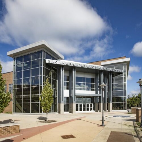 Christian Brothers High School<br>크리스천 브라더스 하이 스쿨