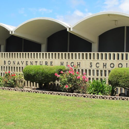 St. Bonaventure High School<br>세인트 본어벤쳐 하이스쿨