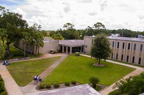 Forest Lake Academy<br>포레스트 레이크 아카데미