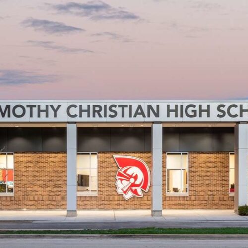 Timothy Christian High School<br>티모시 크리스찬 하이스쿨