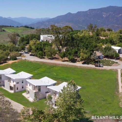 Besant Hill School<br>베산트 힐 스쿨
