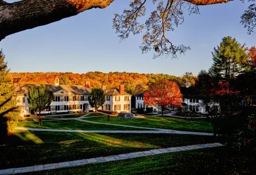 The Frederick Gunn School<br>더 프레드릭 건 스쿨