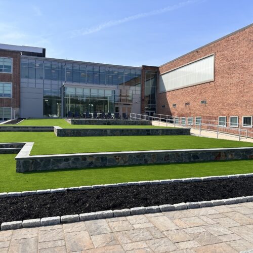 Bishop Fenwick High School<br>비숍 펜윅 하이스쿨